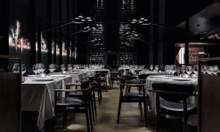 House of Finn Juhl Spisebordsstole<109 Armchair, valnød af Finn Juhl