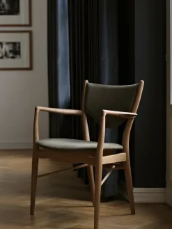 House of Finn Juhl Spisebordsstole<46 Armchair, valnød af Finn Juhl