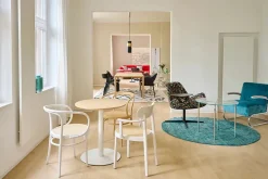 Thonet Spisebordsstole<209 Armstol, sort fra