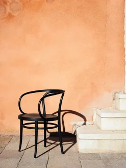 Thonet Spisebordsstole<209 Armstol, sort fra