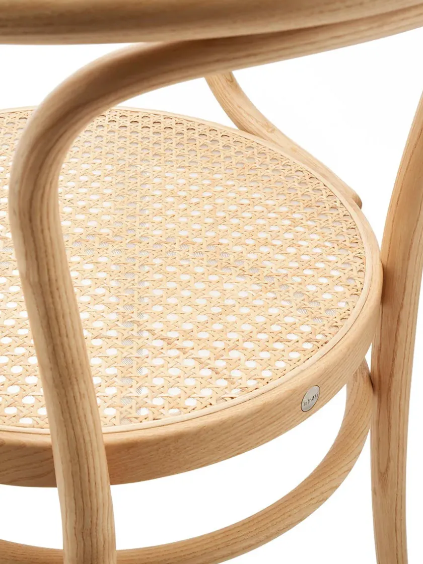 Thonet Spisebordsstole<209 Armstol, sort fra