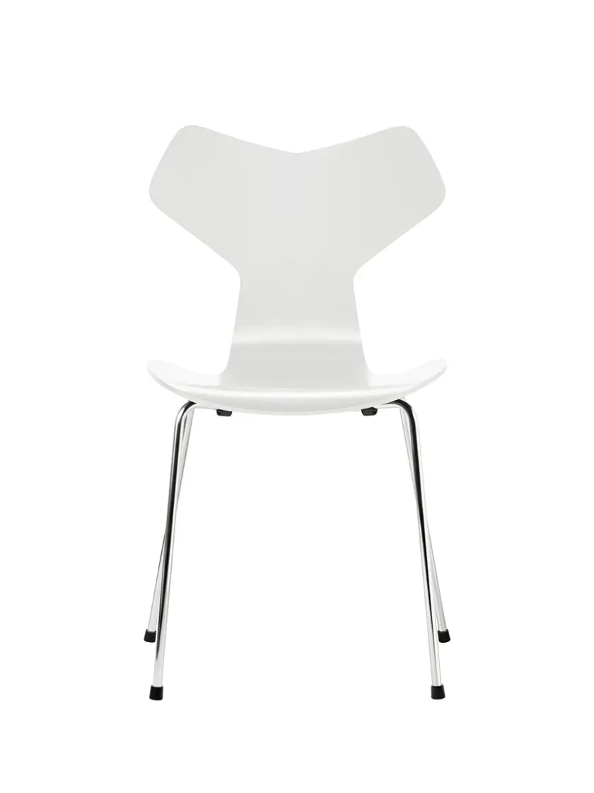 Fritz Hansen Spisebordsstole<3130 Grand Prix stol lakeret af Arne Jacobsen