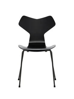 Fritz Hansen Spisebordsstole<3130 Grand Prix stol lakeret af Arne Jacobsen