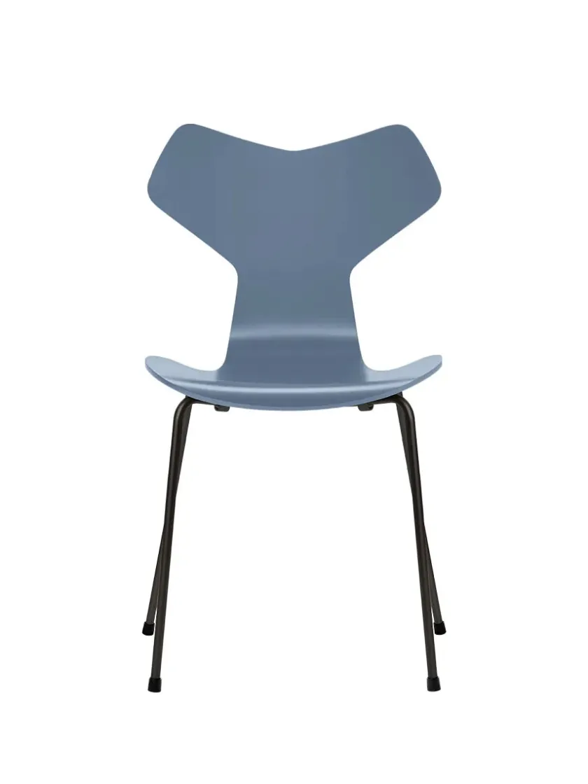 Fritz Hansen Spisebordsstole<3130 Grand Prix stol lakeret af Arne Jacobsen