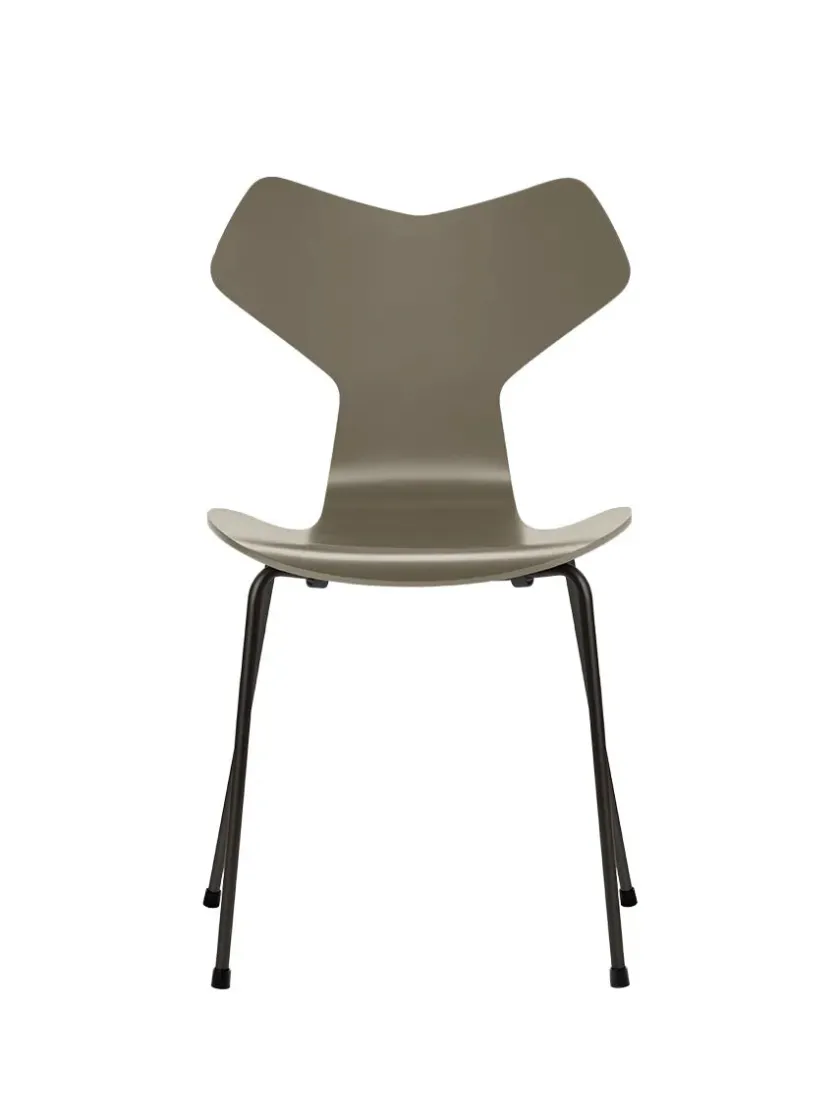 Fritz Hansen Spisebordsstole<3130 Grand Prix stol lakeret af Arne Jacobsen