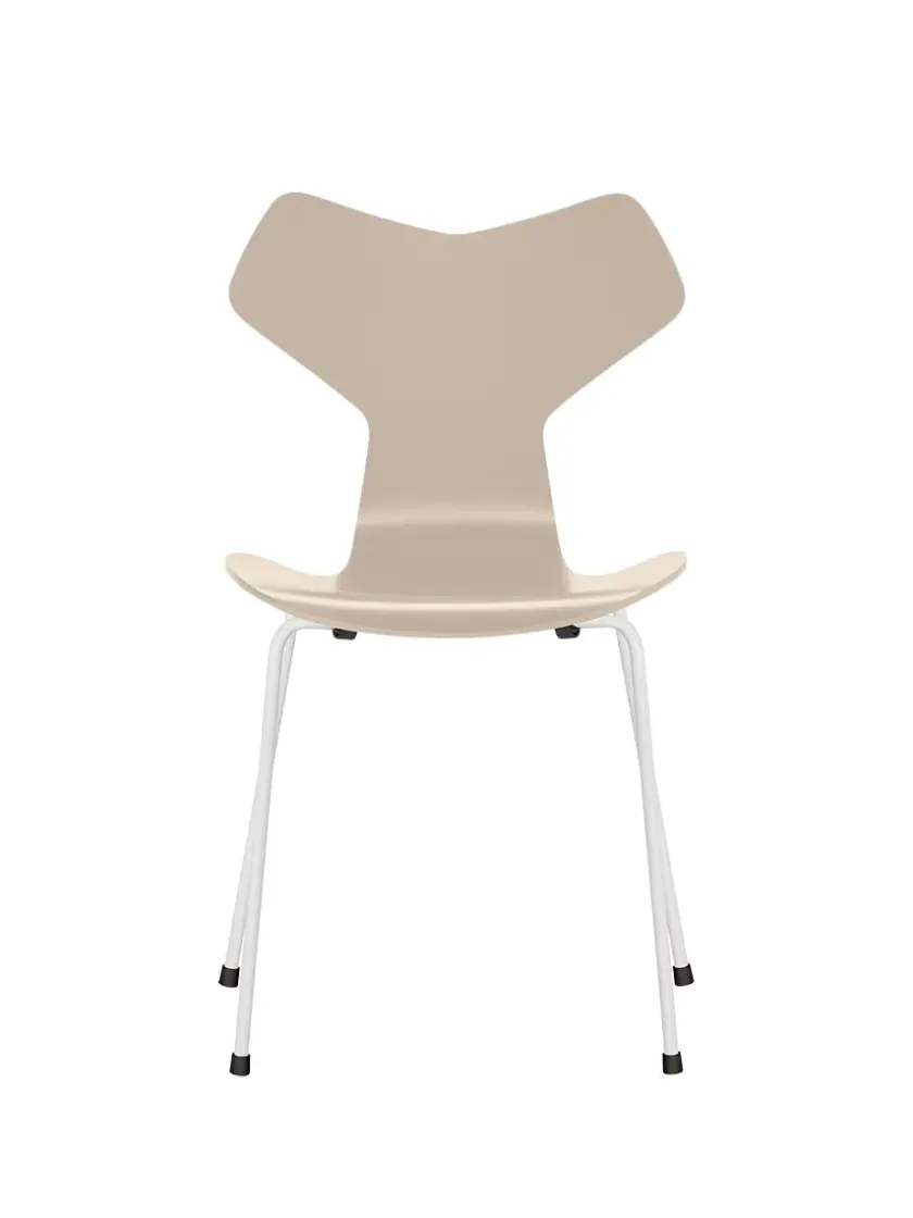 Fritz Hansen Spisebordsstole<3130 Grand Prix stol lakeret af Arne Jacobsen