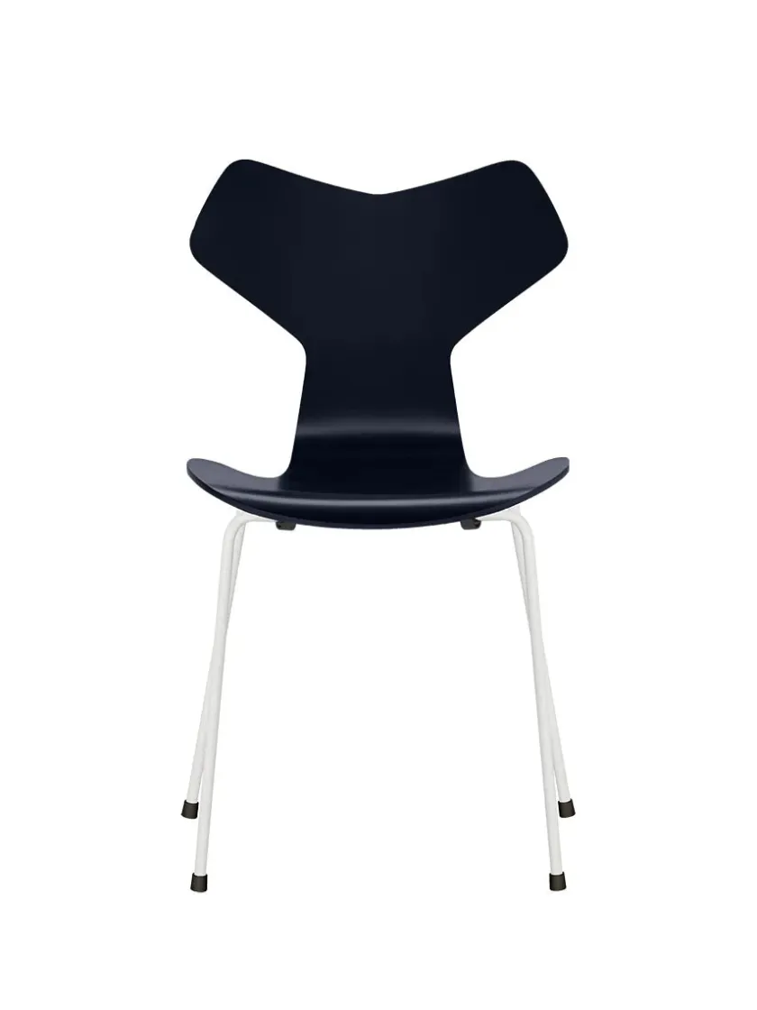 Fritz Hansen Spisebordsstole<3130 Grand Prix stol lakeret af Arne Jacobsen