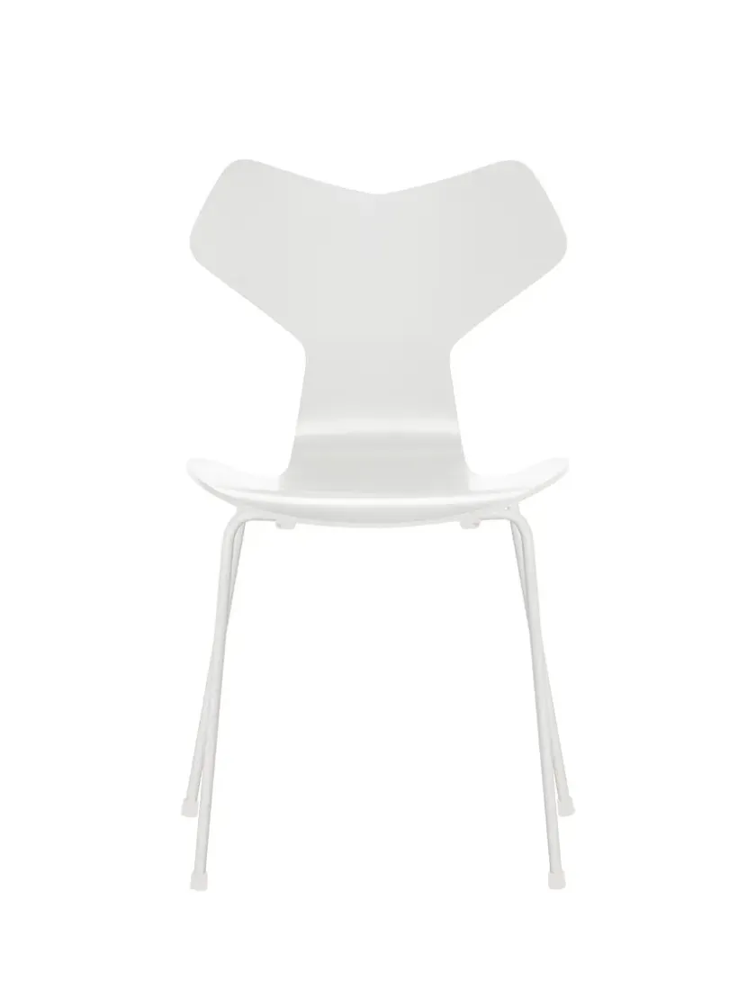 Fritz Hansen Spisebordsstole<3130 Grand Prix stol lakeret af Arne Jacobsen