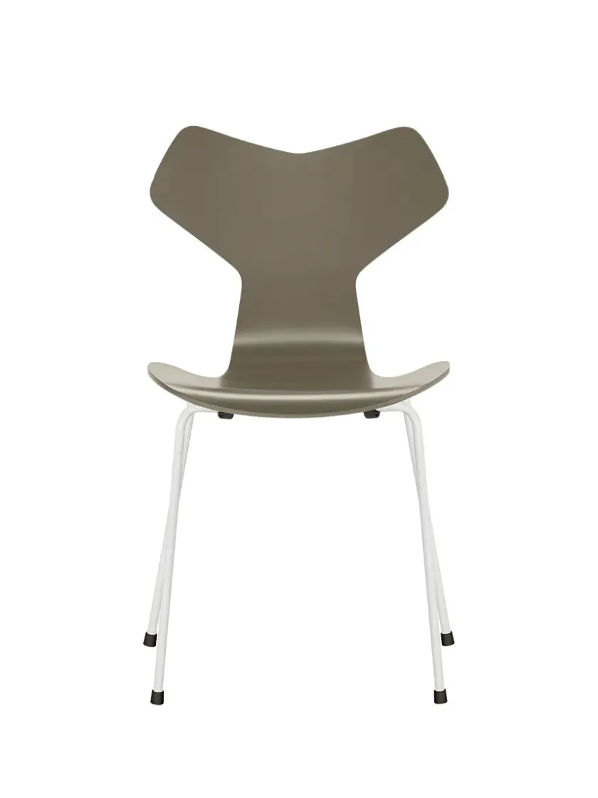 Fritz Hansen Spisebordsstole<3130 Grand Prix stol lakeret af Arne Jacobsen