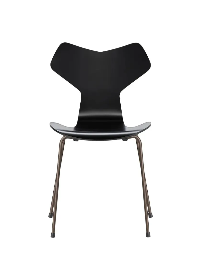 Fritz Hansen Spisebordsstole<3130 Grand Prix stol lakeret af Arne Jacobsen