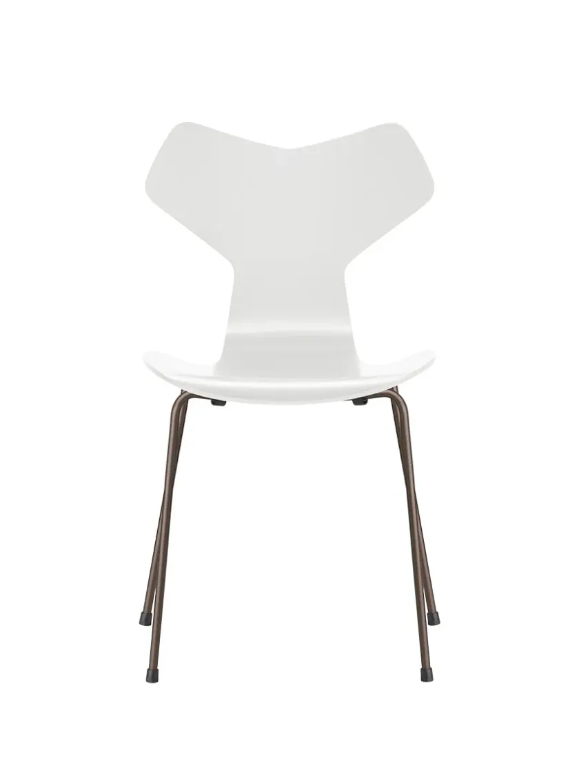 Fritz Hansen Spisebordsstole<3130 Grand Prix stol lakeret af Arne Jacobsen