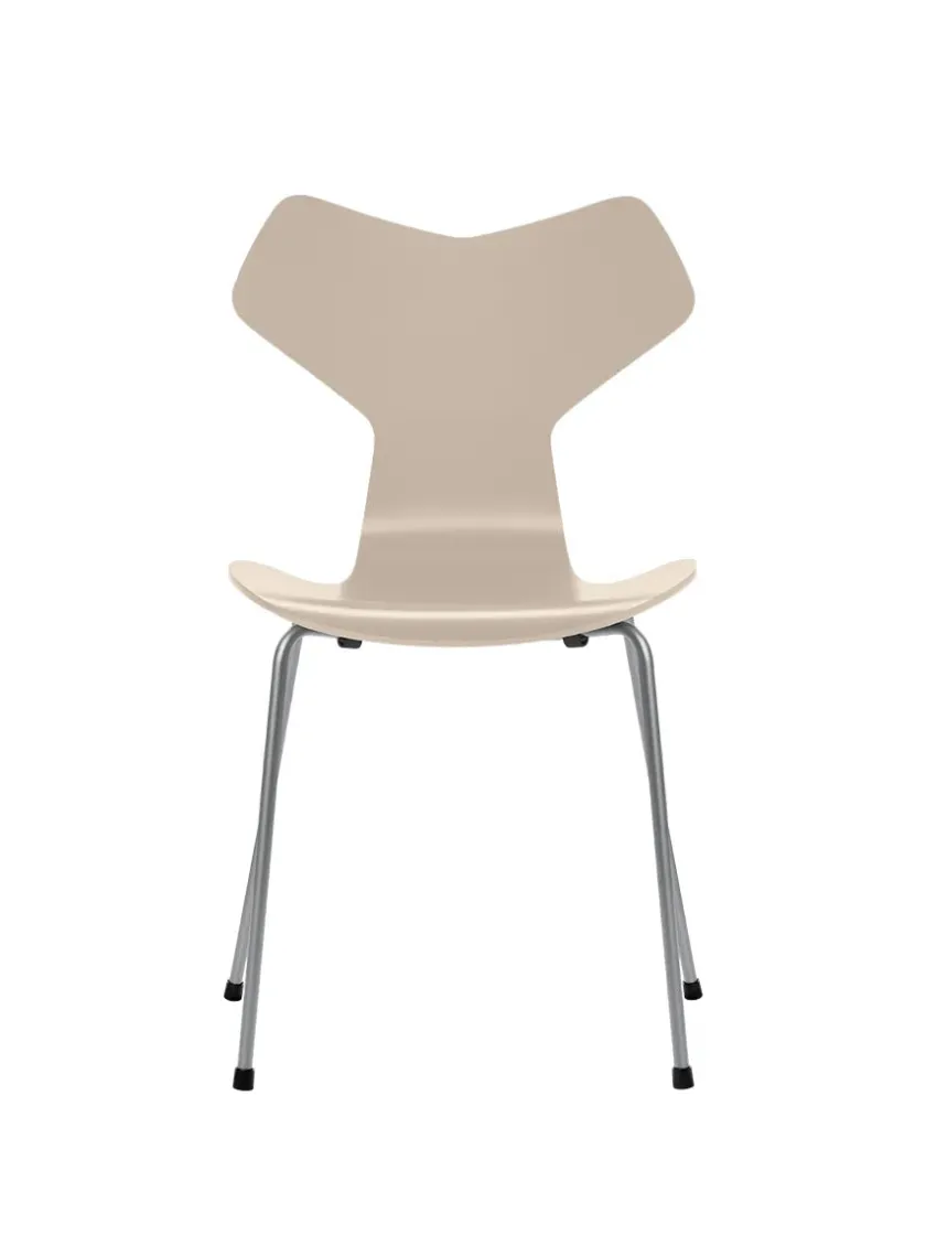 Fritz Hansen Spisebordsstole<3130 Grand Prix stol lakeret af Arne Jacobsen