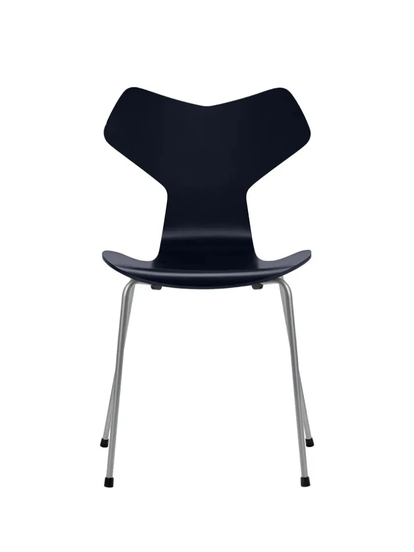 Fritz Hansen Spisebordsstole<3130 Grand Prix stol lakeret af Arne Jacobsen