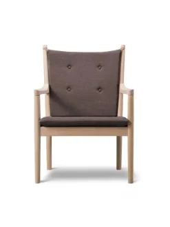 Fredericia Furniture Lænestole<1788 Lænestol af Hans J. Wegner