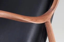 House of Finn Juhl Loungestole|Lænestole<45 Lænestol, eg olie af Finn Juhl