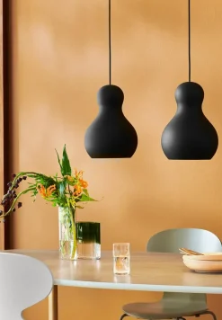 Fritz Hansen Spisebordsstole<3101 Myren Stol lakeret af Arne Jacobsen