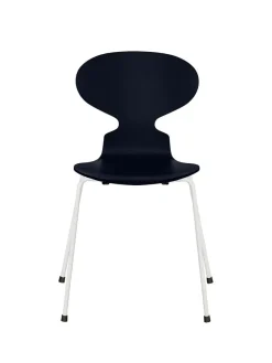 Fritz Hansen Spisebordsstole<3101 Myren Stol lakeret af Arne Jacobsen