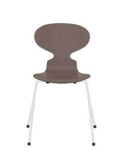 Fritz Hansen Spisebordsstole<3101 Myren Stol lakeret af Arne Jacobsen