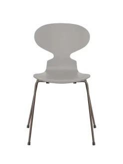 Fritz Hansen Spisebordsstole<3101 Myren Stol lakeret af Arne Jacobsen