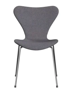 Fritz Hansen Spisebordsstole<3107 Serie 7, fuldpolstret af Arne Jacobsen