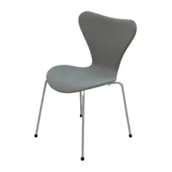 Fritz Hansen Spisebordsstole<3107 Serie 7, fuldpolstret af Arne Jacobsen