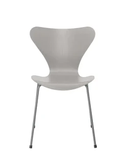 Fritz Hansen Spisebordsstole<3107 Serie 7 stol i farvet ask af Arne Jacobsen