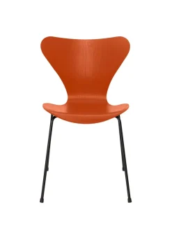Fritz Hansen Spisebordsstole<3107 Serie 7 stol i farvet ask af Arne Jacobsen