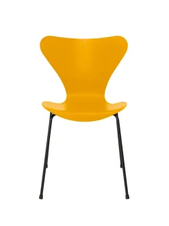 Fritz Hansen Spisebordsstole<3107 Serie 7 stol i farvet ask af Arne Jacobsen