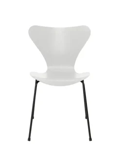 Fritz Hansen Spisebordsstole<3107 Serie 7 stol i farvet ask af Arne Jacobsen