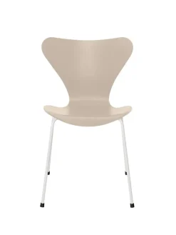 Fritz Hansen Spisebordsstole<3107 Serie 7 stol i farvet ask af Arne Jacobsen