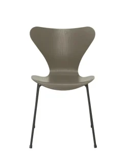 Fritz Hansen Spisebordsstole<3107 Serie 7 stol i farvet ask af Arne Jacobsen