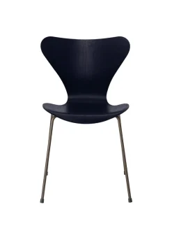 Fritz Hansen Spisebordsstole<3107 Serie 7 stol i farvet ask af Arne Jacobsen
