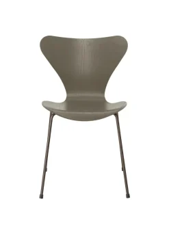 Fritz Hansen Spisebordsstole<3107 Serie 7 stol i farvet ask af Arne Jacobsen