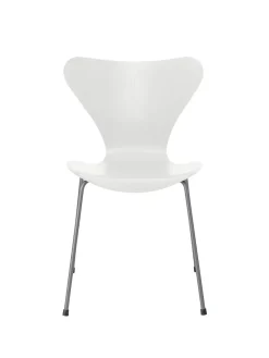 Fritz Hansen Spisebordsstole<3107 Serie 7 stol i farvet ask af Arne Jacobsen