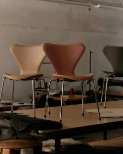 Fritz Hansen Spisebordsstole<3107 Serie 7 stol, Tailored af Arne Jacobsen