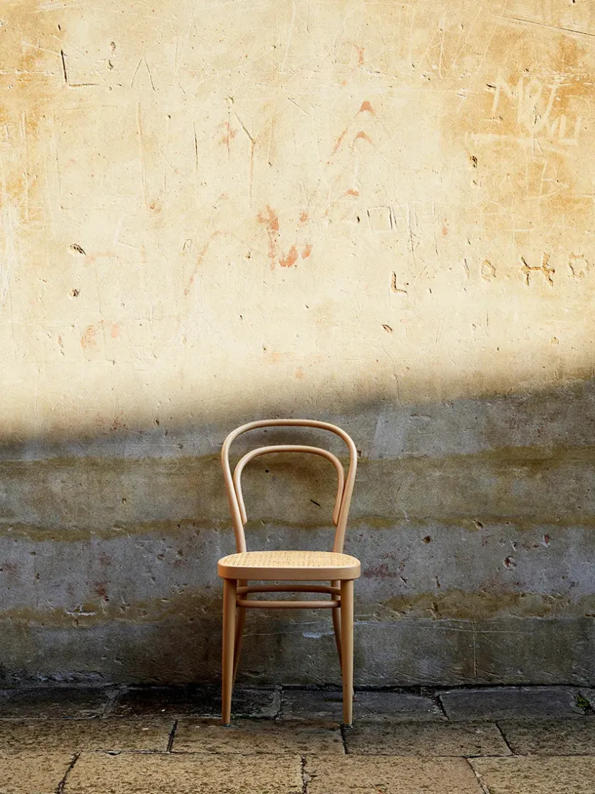 Thonet Spisebordsstole<214 Spisestol, sort fra