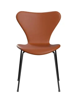 Fritz Hansen Spisebordsstole<3107 stol, fuldpolstret Essential læder lava/sort stel af Arne Jacobsen