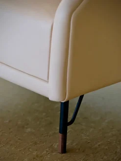 House of Finn Juhl Lænestole<77 Stol, valnød af Finn Juhl