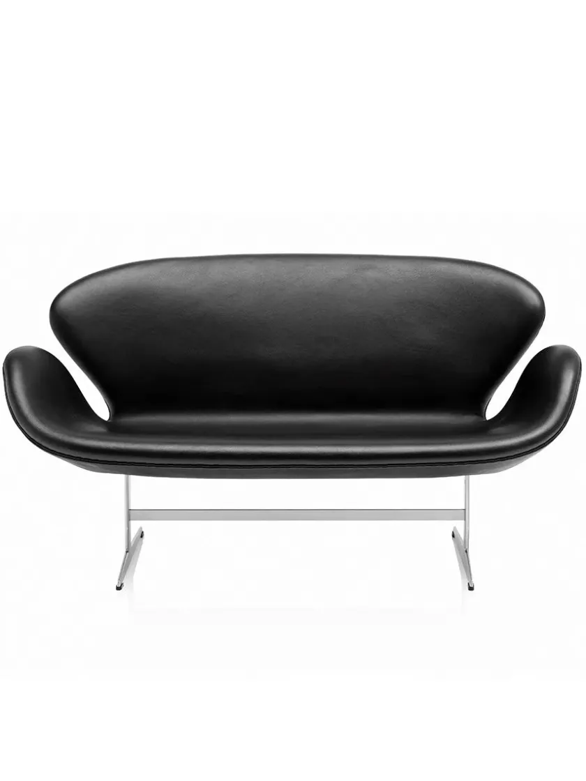 Fritz Hansen Sofaer<3321 Svanesofa i sort Essential læder af Arne Jacobsen