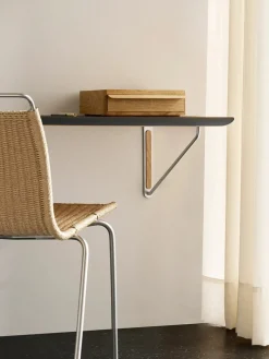 Carl Hansen & Søn Skriveborde<AB019 Wall Desk fra