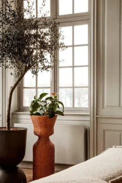 Ferm Living Vaser<Agnes Plant Stand, tall fra