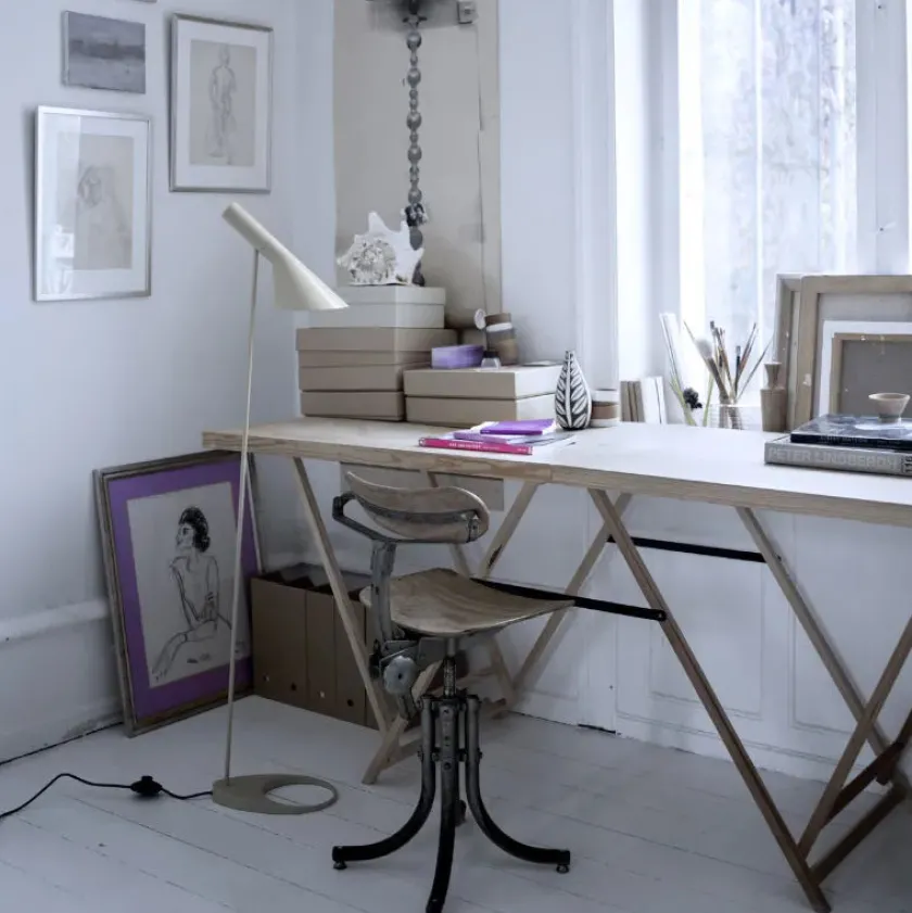 Louis Poulsen Gulvlamper|Spots<AJ Gulvlampe fra