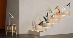 Louis Poulsen Spots<AJ Mini Table Lamp, grey/brass af Arne Jacobsen