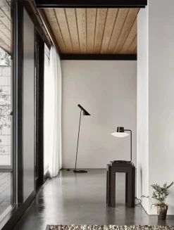 Louis Poulsen Spots<AJ Oxford 410 Bordlampe på pind fra