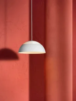 Louis Poulsen Pendler|Spots<AJ Royal pendel i hvid fra