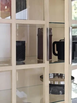 Naver Collection Vitrineskabe<AK 2780 vitrineskab fra