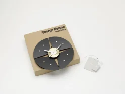 Vitra Gaver Til Ham|Vægure<Asterisk Clock fra