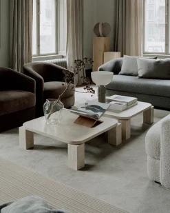 New Works Sofaborde<Atlas Sofabord 820x820, Smoked Oak fra