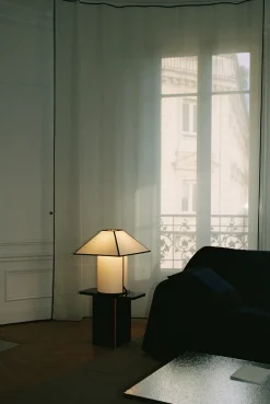 HAY Spots<Ava Pyramid Table Lamp fra