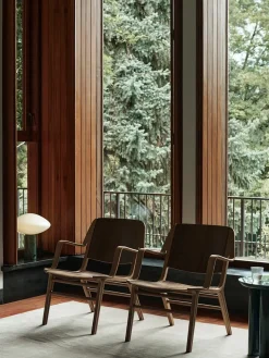 &Tradition Lænestole<AX HM11 Stol, eg/valnød fra